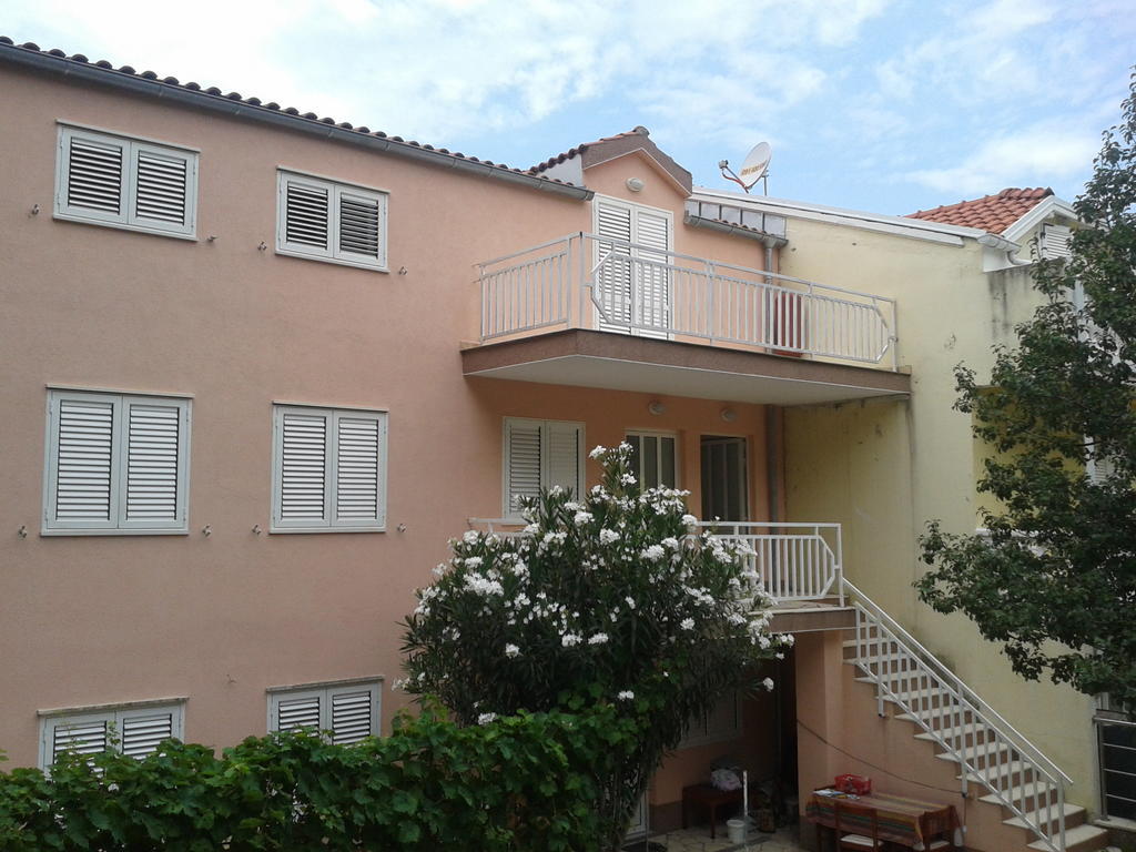 Apartments Loncarevic Slano Exterior photo